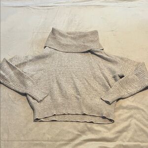 Cozy cream slightly cropped Turtleneck Sweater with ribbed accents